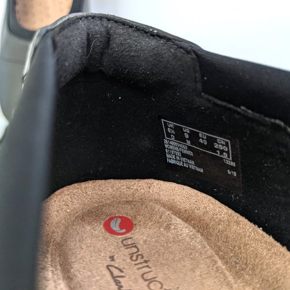 Clarks Un Darcey Cap Flats - Picture 4 of 4